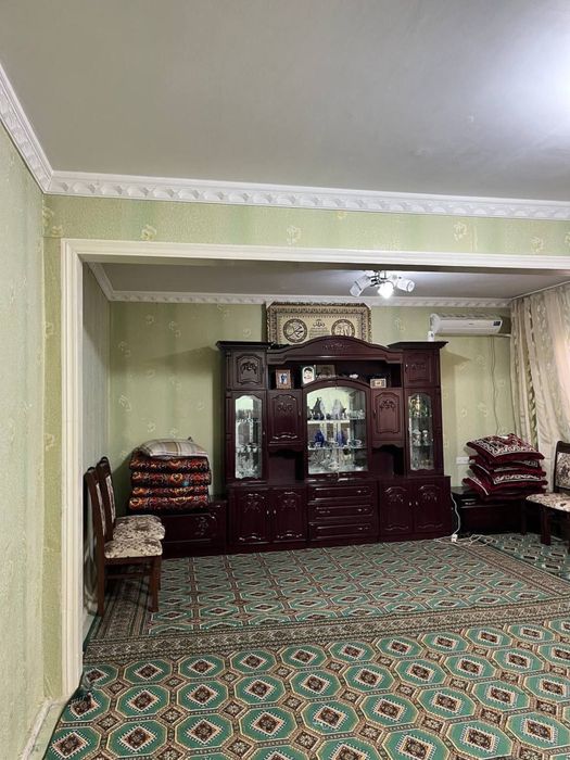 Sergeli 7 da 5 xonali uy srochno naqdga sotiladi