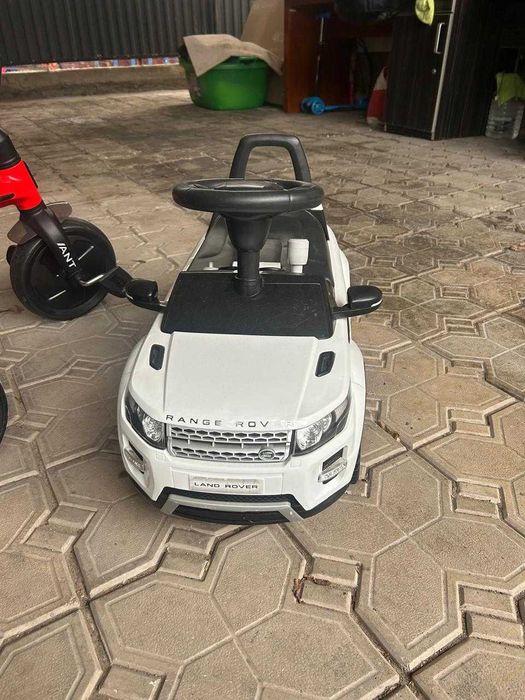 Велосипед, машинка и самокат