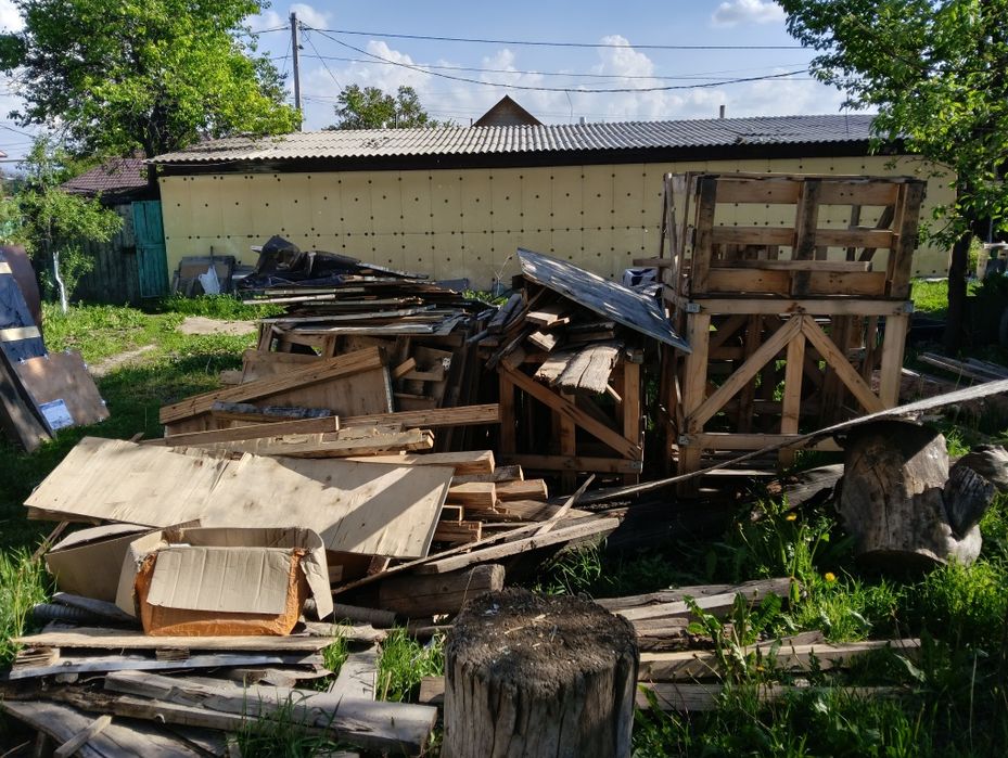 Продам: фанера, доски, обрешетка, поддон
