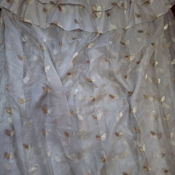 Шторы  потолочные в зал