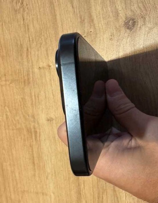 Перфектен! - iPhone 15 Pro 256gb-бартер