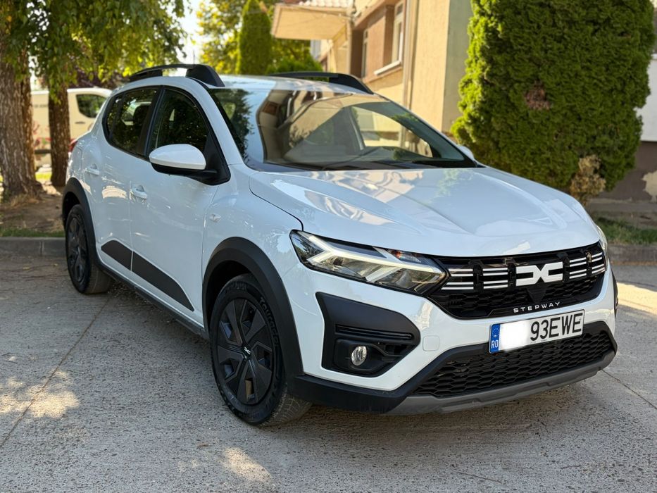 Dacia Sandero Stepway, 1.0Tce , An 2025, Km reali