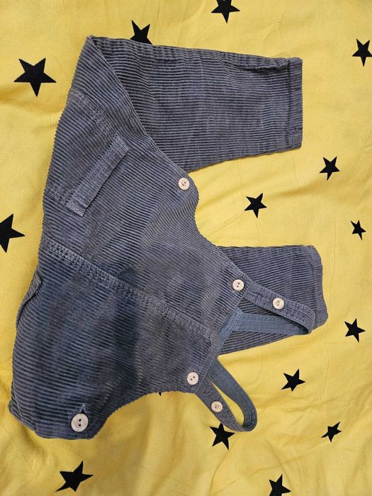 Salopetă velur H&M mărimea 86cm (12-18cm)