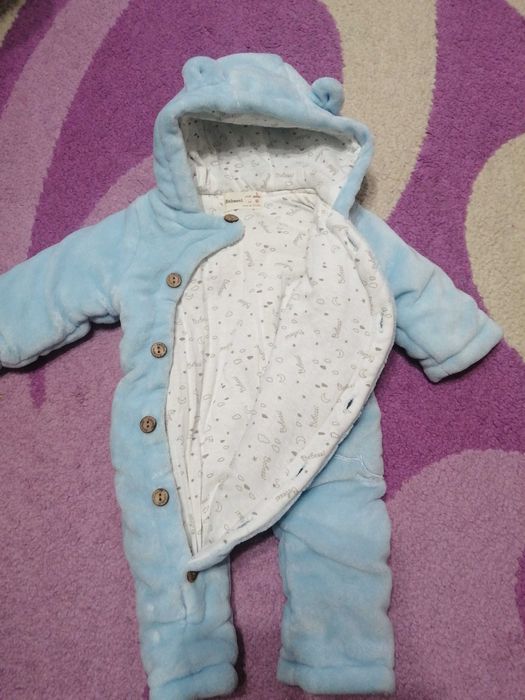 Продам детский костюмчик