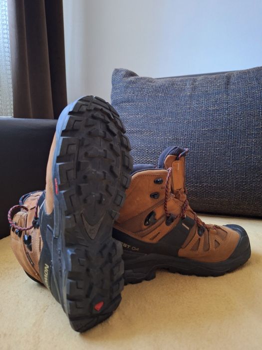 Vând bocanci Salomon Quest 4 Gtx