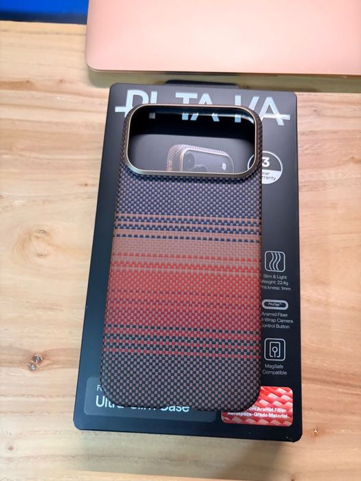 Чехол Pitaka оригинальный Ultra Slim