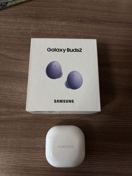 наушники Galaxy Buds 2