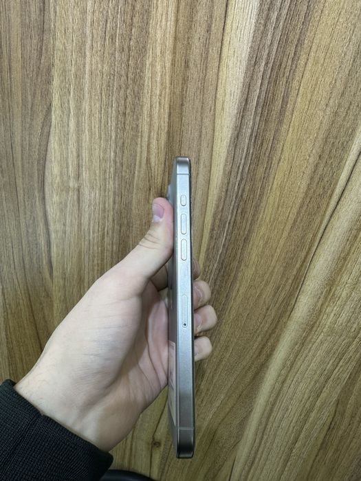 Iphone 15 pro max natural 256 gb 88%