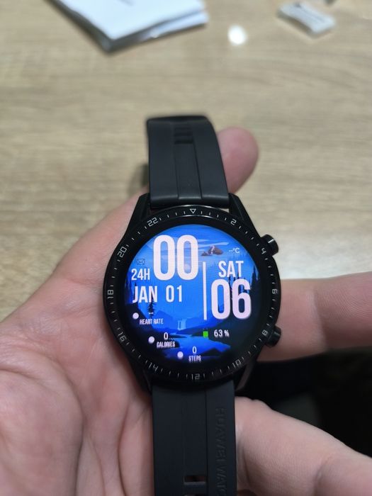 Смарт часовници Huawei watch d, Huawei gt2 и Xiaomi watch S4