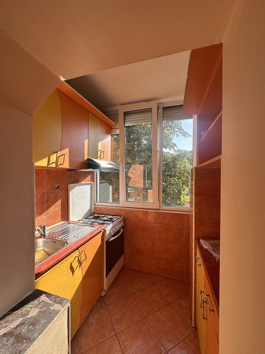 Garsoniera de vanzare