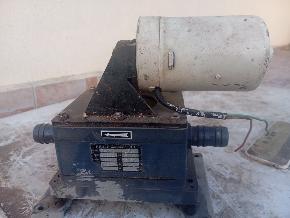 Pompa ambarcațiune pentru ape murdare