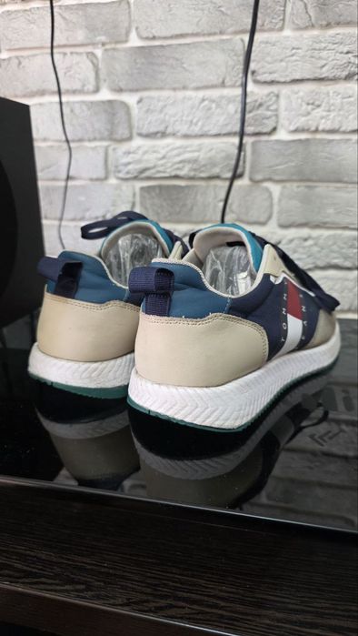 Кроссовки Tommy Hilfiger