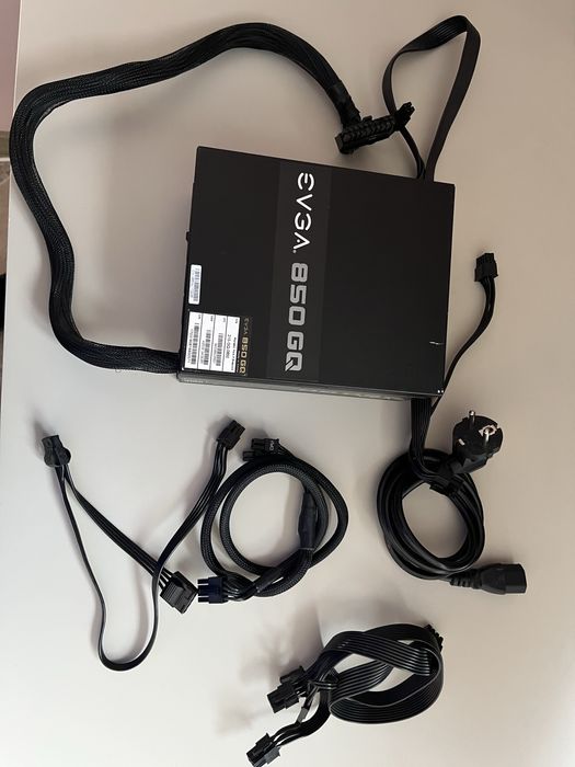 Модулно захранване Evga 850W Gold