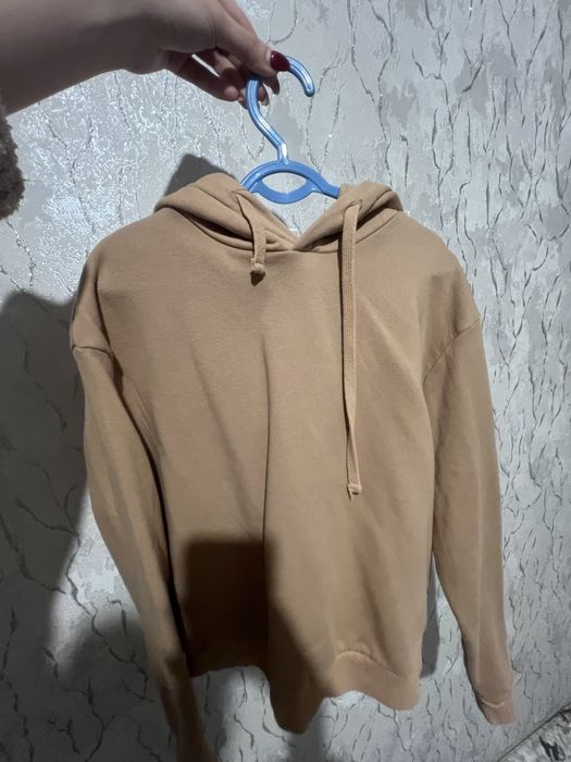 Продам женские кофты