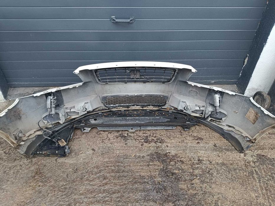 Spoiler bara fata OEM complet echipata VOLVO S80 2007 - 2010
