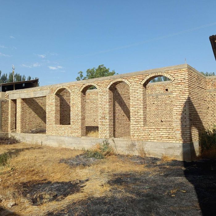 Участка сотилади