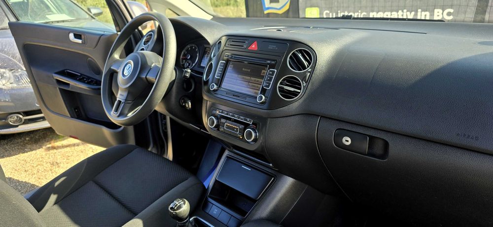 Vw Golf 6 an 2010 motor 1400 cm3 benzina euro 5