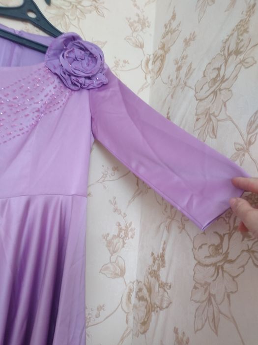 Продам шикарное платье