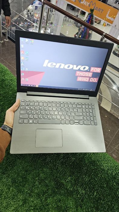 Tinniq ideal notebook lekin puli arzon noutbuk izlab yurganlar un!