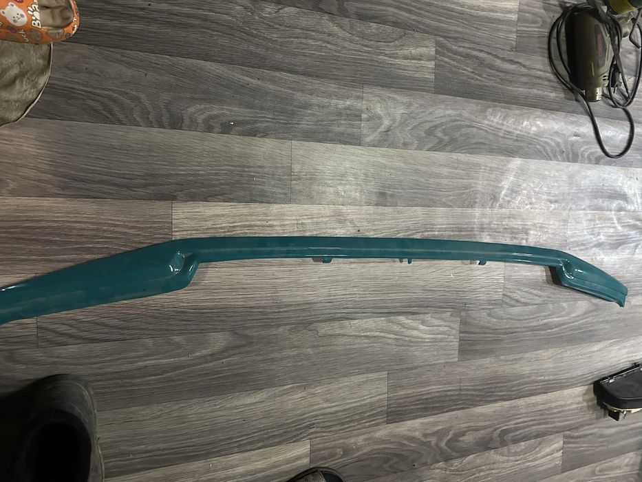 Монобровь на фольцваген т4