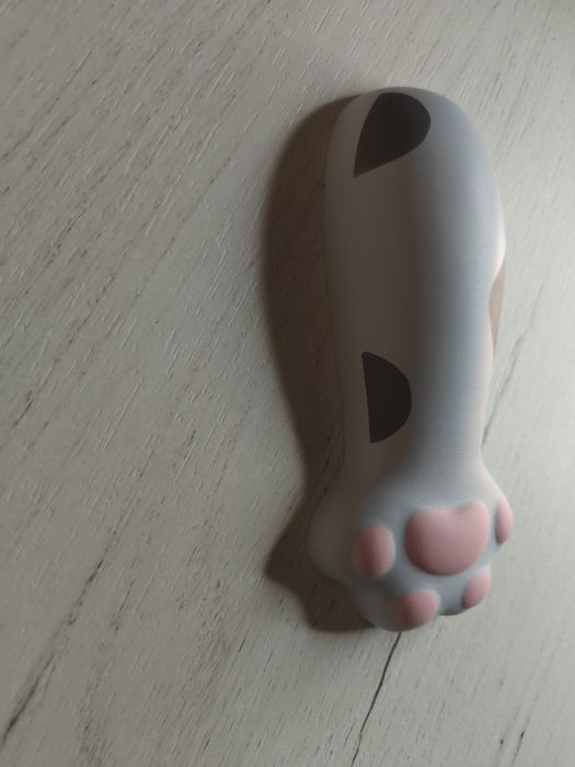 Мягкая лапка для стола