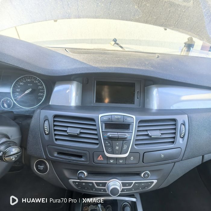 Dezmembrez Renault Laguna 3