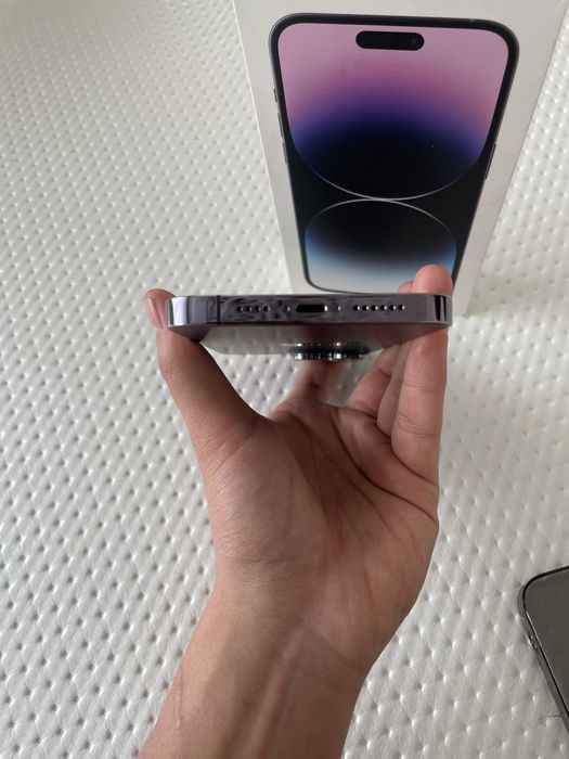 Продам IPhone 14 Pro Max