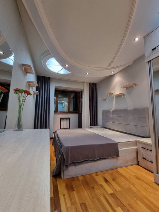 Минор метро 2-комнат 6-этаж 9-этажка