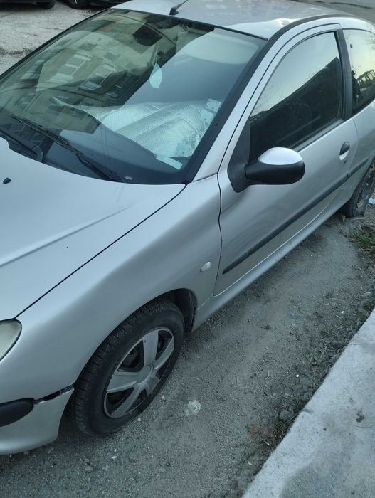 Пежо 206 регистрирано