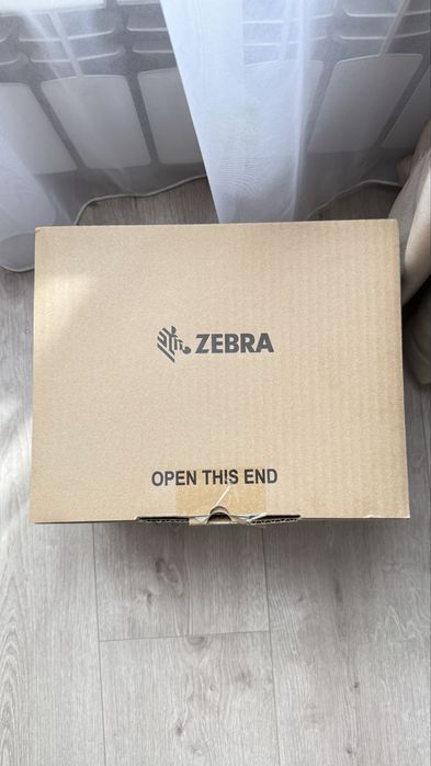 Термопринтер ддя печати этикеток Zebra ZD100DA