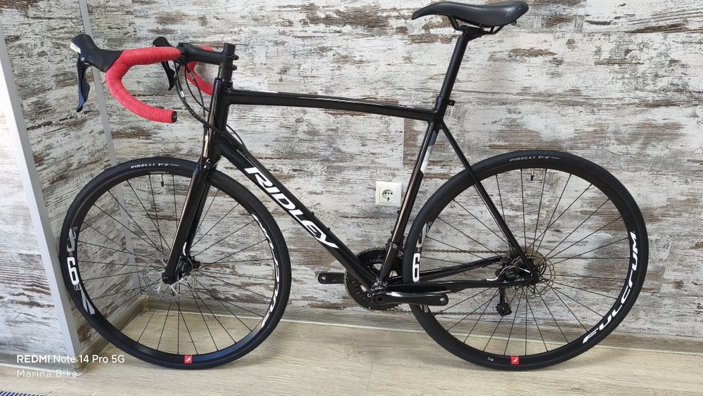 Алуминиев шосеен велосипед Ridley Fenix SLA Shimano 105 Fulcrum 900 | L