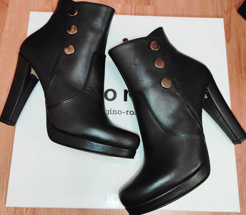 Дамски боти Roberto Botella