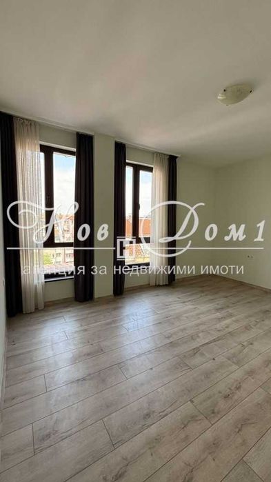 Продава се Многостаен апартамент в Пловдив, Кършияка - 192 кв.м за 1558 €/кв.м - Снимка #2