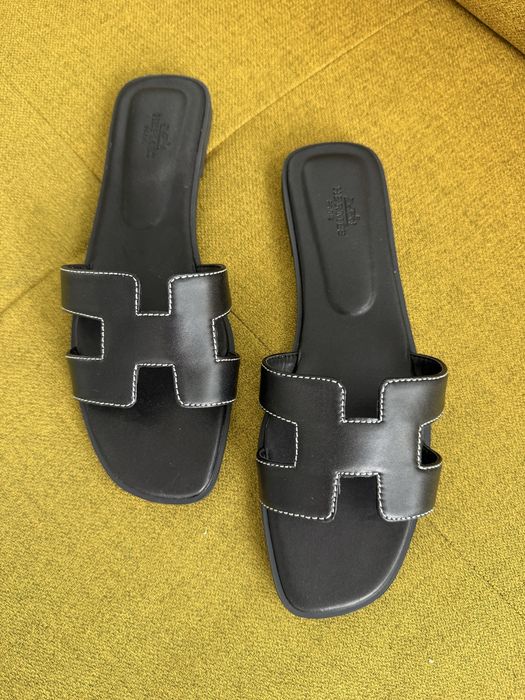 Vand papuci Hermes din piele marimea 39