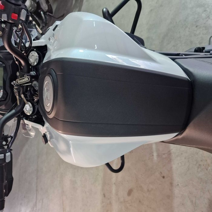 Motocicleta Benelli TRK 502X ABS A2 | BN52823 | motomus.ro