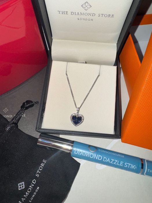 Колие с Диаманти и Сапфир