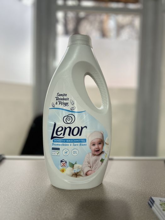 Течен прах за пране