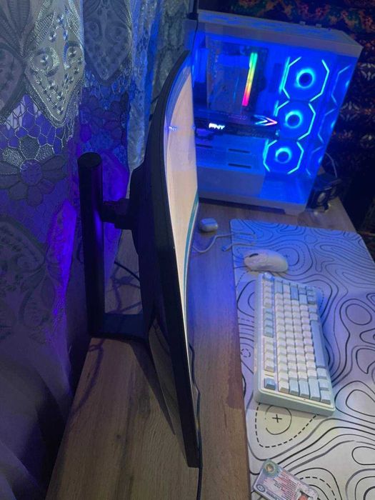 GAMING PC/Amd Ryzen 5 9600X/Rtx 5060 Ti 8GB