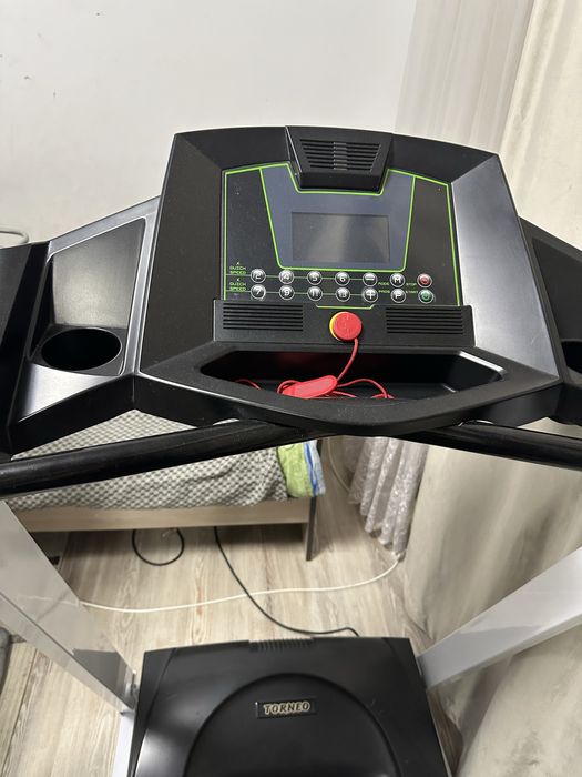 Продам беговую дорожку