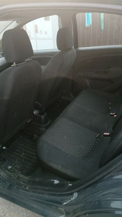 Fiat grande punto 1.3 benzina în stare bună  se vinde pentru folosință sau piese nu are fiscal acte expirate  700e