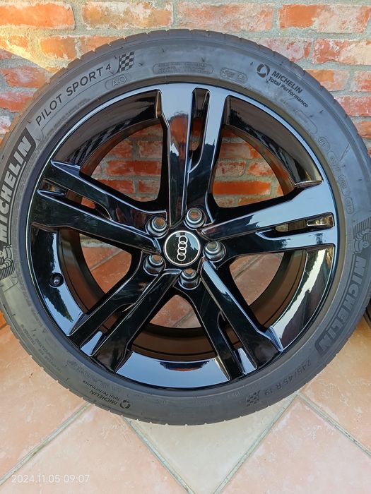 Jante originale "19 audi A6 C8 2022, anvelope Michelin 245 45 R19 AO