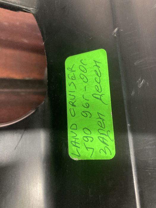 Десен стоп за Тойота Ланд Крузер J90 96-00г