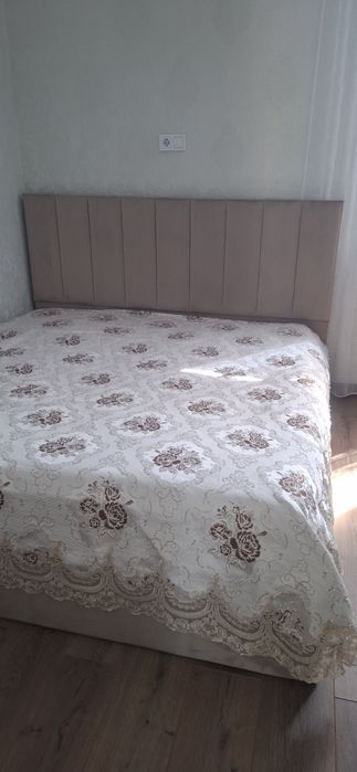 Продам кровать 180х200