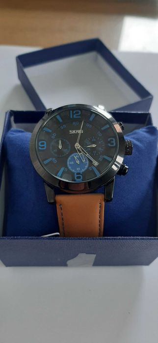 Ceas barbatesc analog cu data SKMEI 9147 casual sport maro
