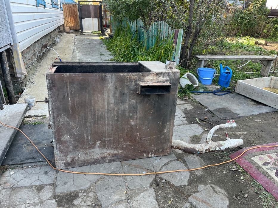 Продам котёл на твердом топливе