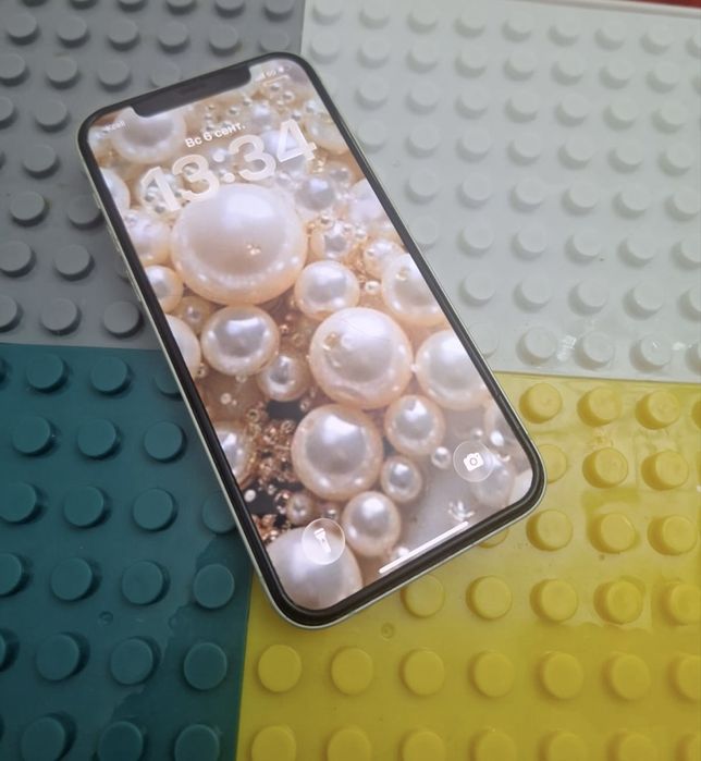 Iphone 12 б/у, в отличном состоянии!