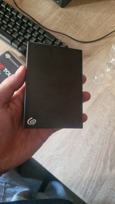 Hard extern/hdd portabil 5tb