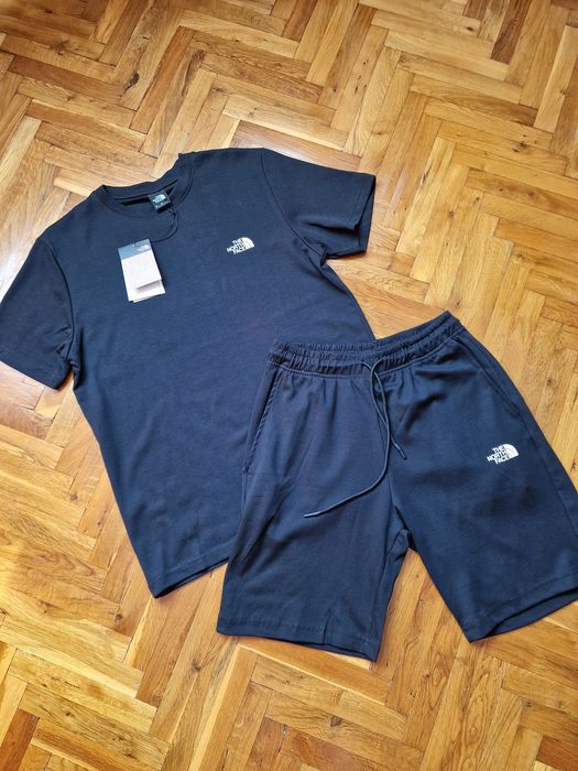 Страхотен мъжки екип размер S M L XL 2XL