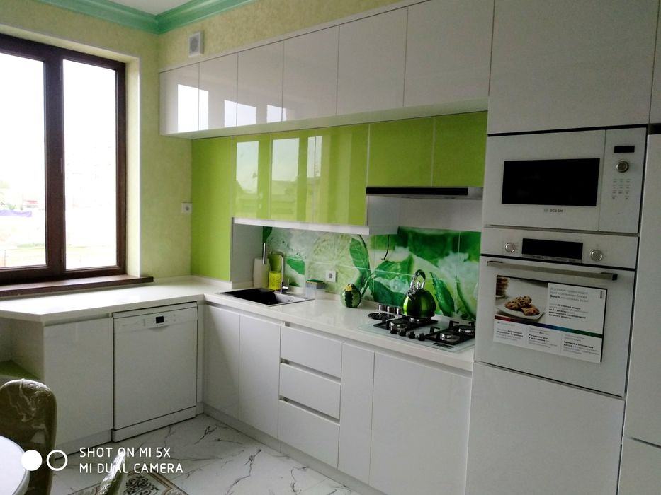 Неоклассика, классика ва хай тек услубидаги ошхона мебеллари!