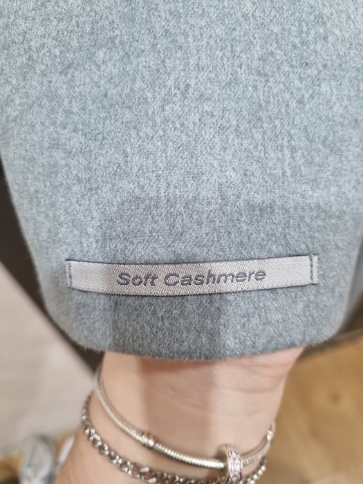 Пальто в сером цвете